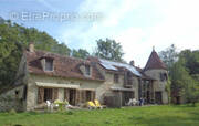 Maison à LIGNAC