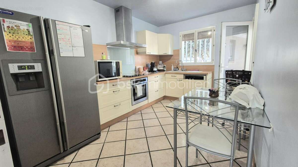 Maison à LA VALETTE-DU-VAR