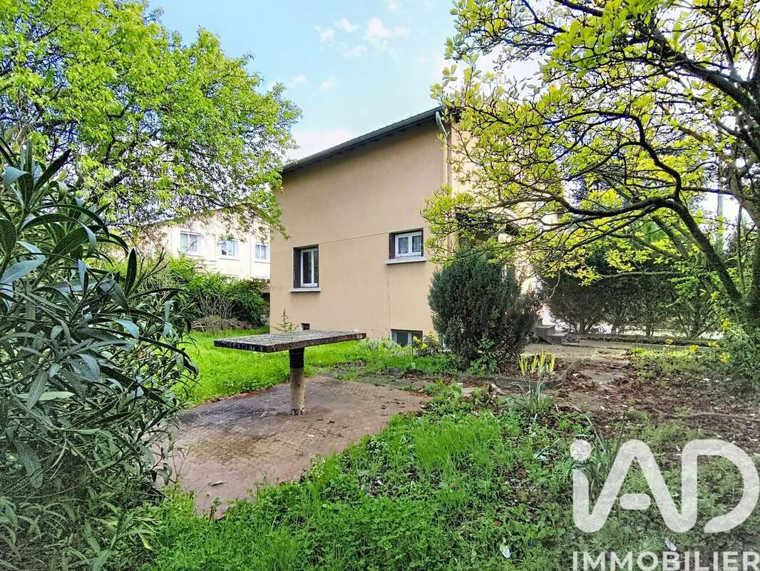 Photo 2 - Maison à VENISSIEUX