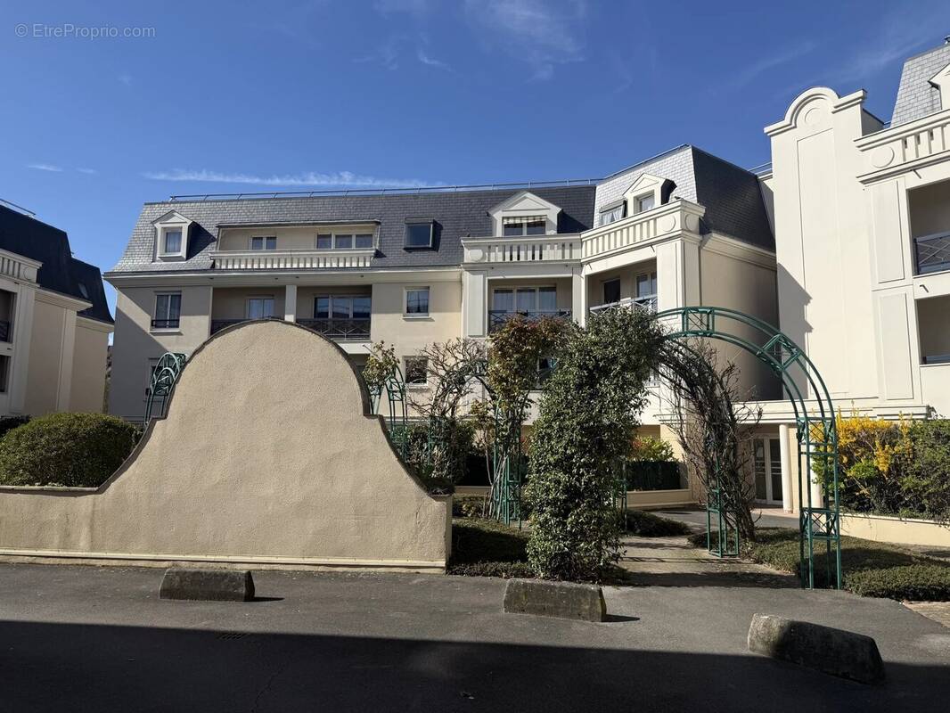 Appartement à CHELLES