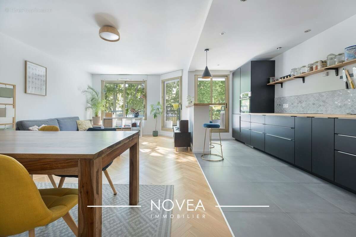 Appartement à LYON-6E
