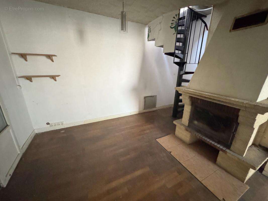 Maison à LE BLANC-MESNIL