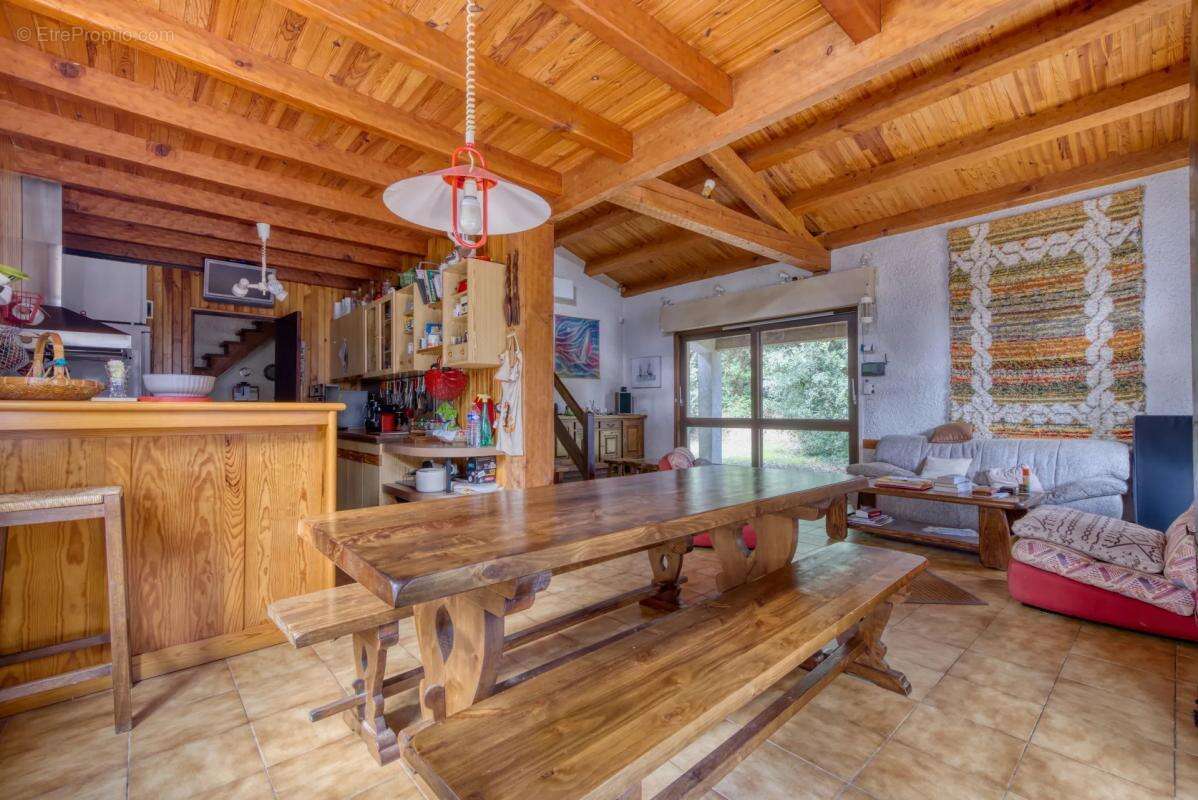 Maison à LE GRAND-VILLAGE-PLAGE