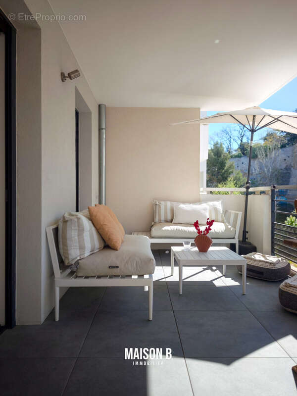 Appartement à MARSEILLE-7E