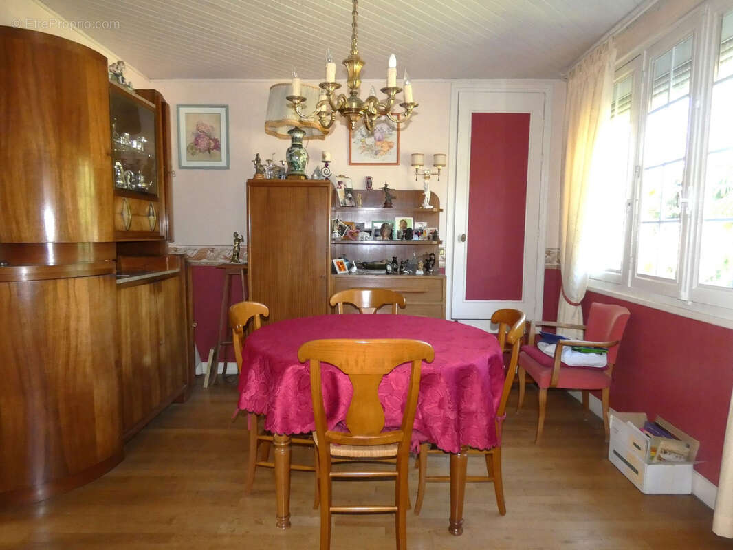 Maison à PONTOISE
