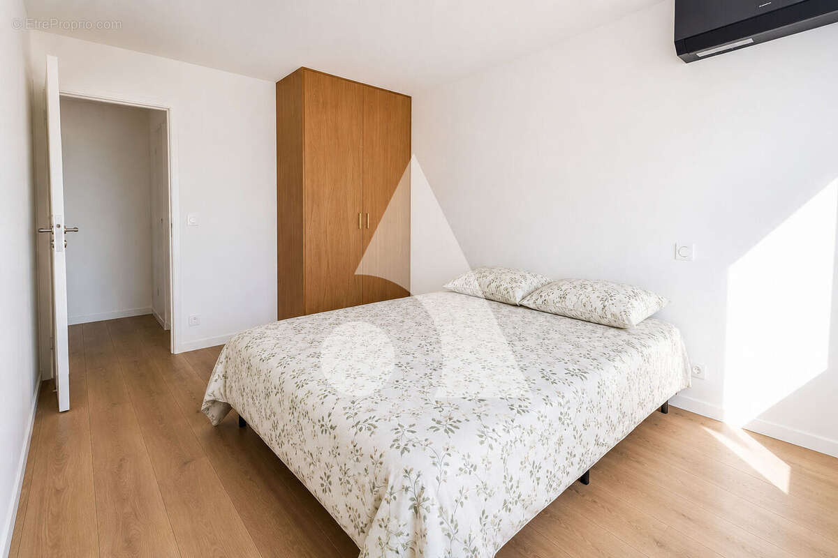 Appartement à CLICHY