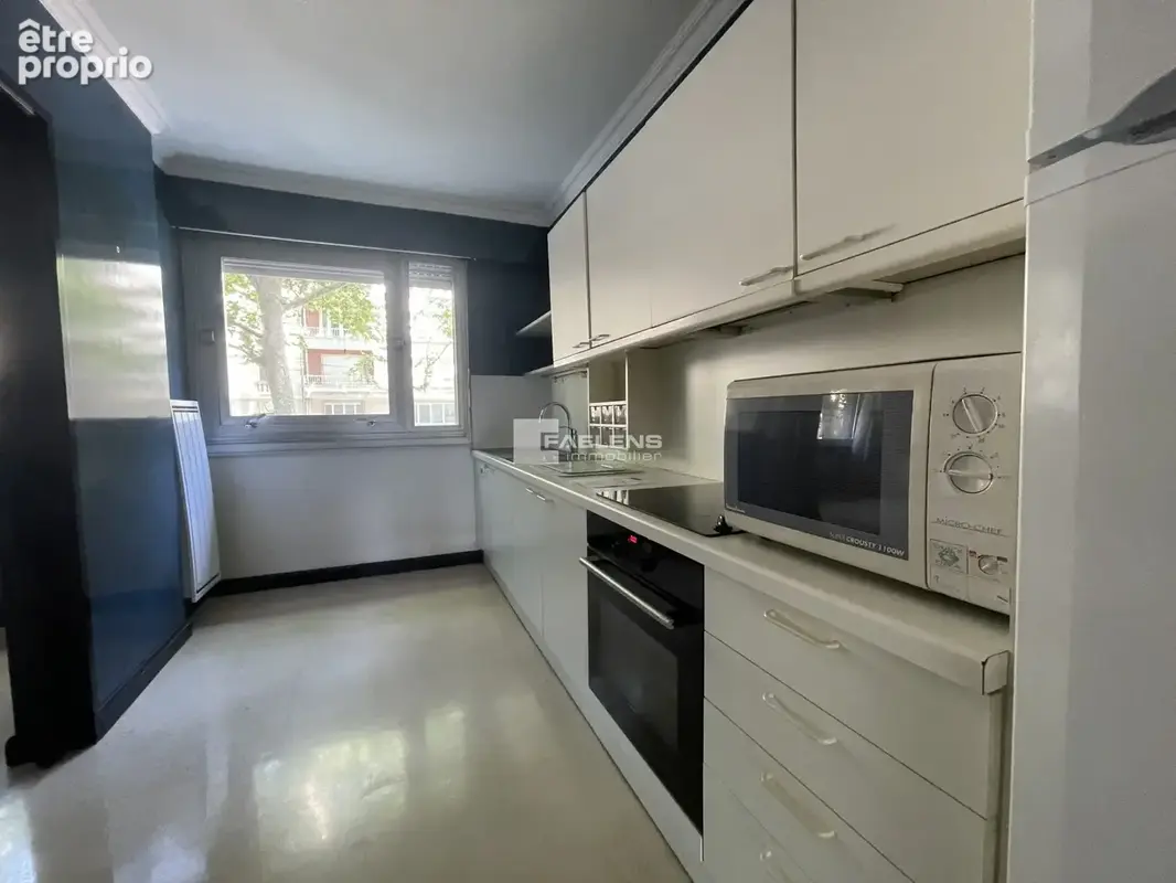 Appartement 5 pièces 110 m² à vendre à Lille (59000) - photo 5