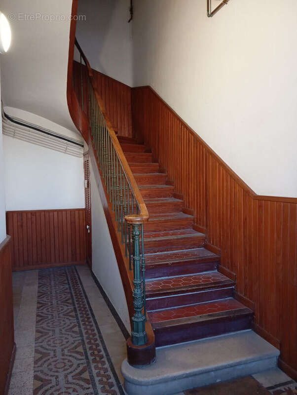 Appartement à LA VALETTE-DU-VAR