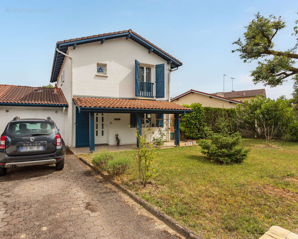 Maison à ONDRES