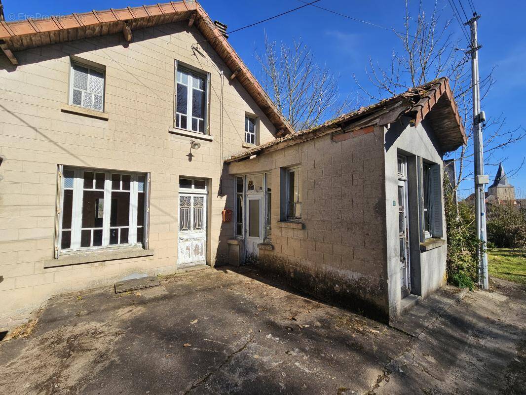 Maison à NAILLAT