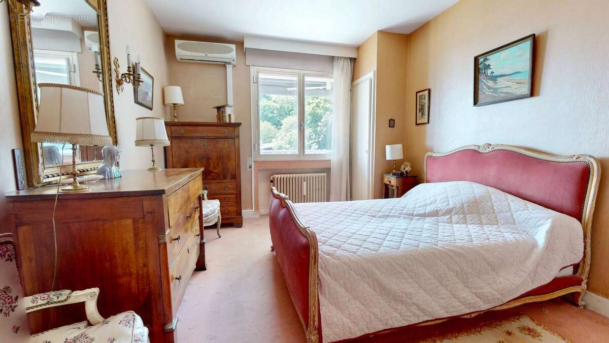 Appartement à LYON-5E