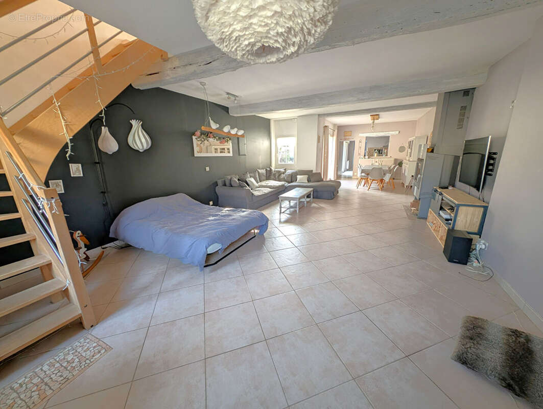 Maison à CHARMOY