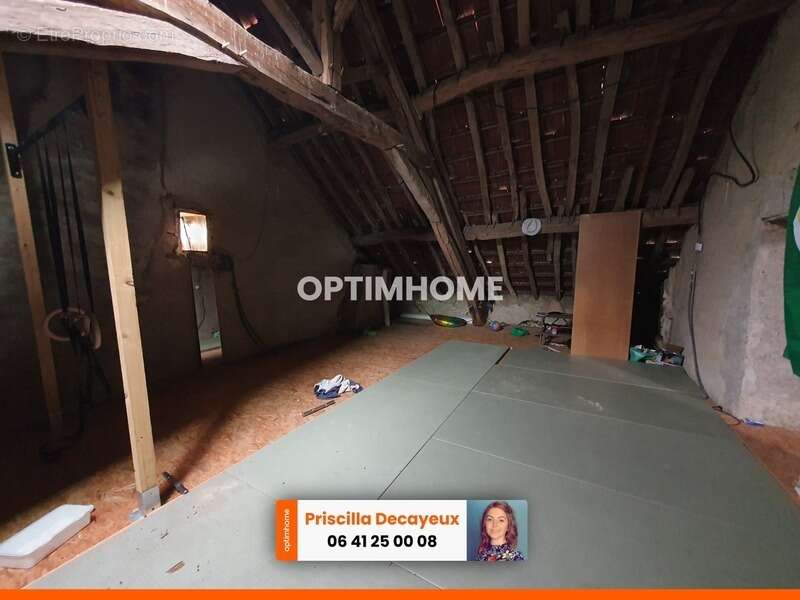 Maison à GROSSOUVRE