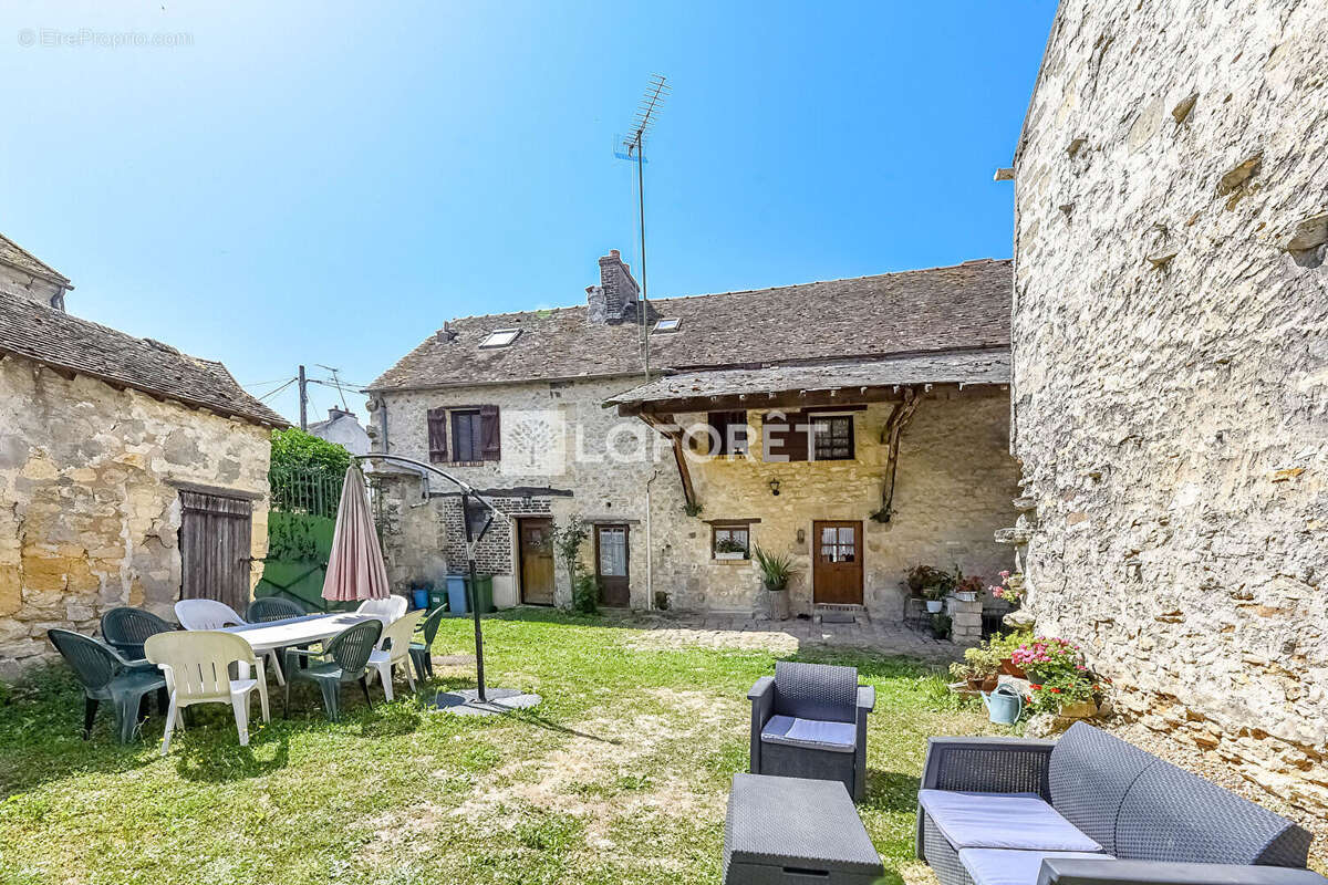Maison Viarmes 8 pièces - photo 10