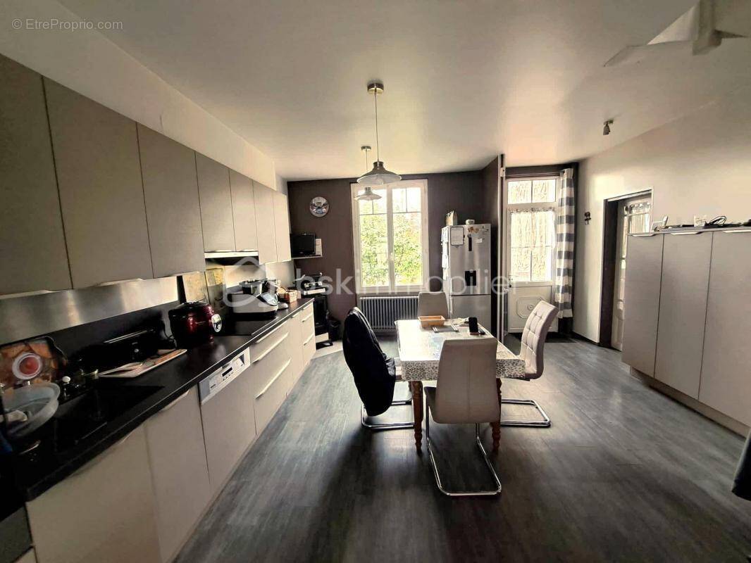 Maison à L&#039;AIGLE