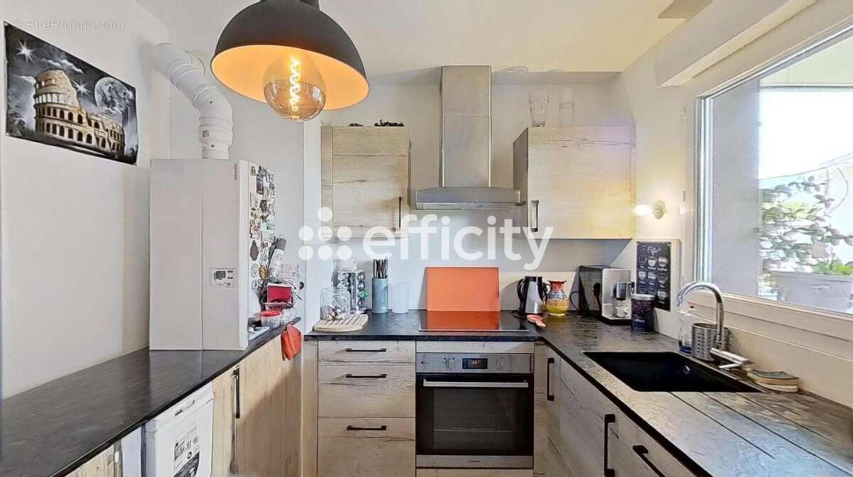 Appartement à VETRAZ-MONTHOUX