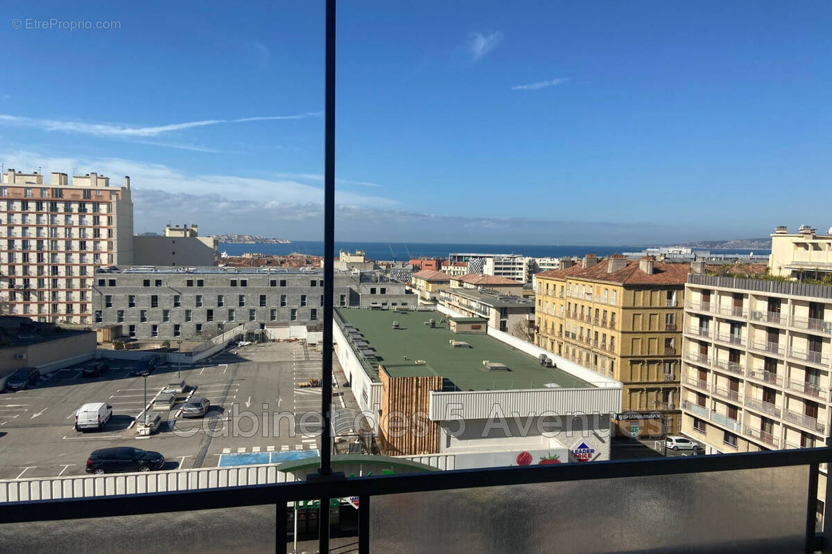 Appartement à MARSEILLE-2E