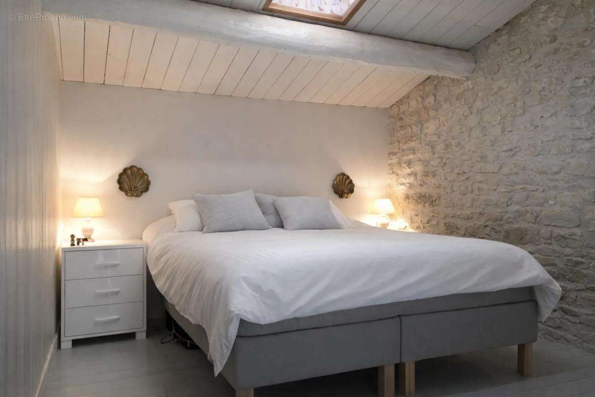 Appartement à SAINT-MARTIN-DE-RE