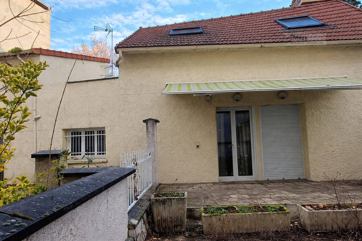 Appartement à CHOISY-LE-ROI