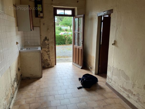 Maison à NEONS-SUR-CREUSE