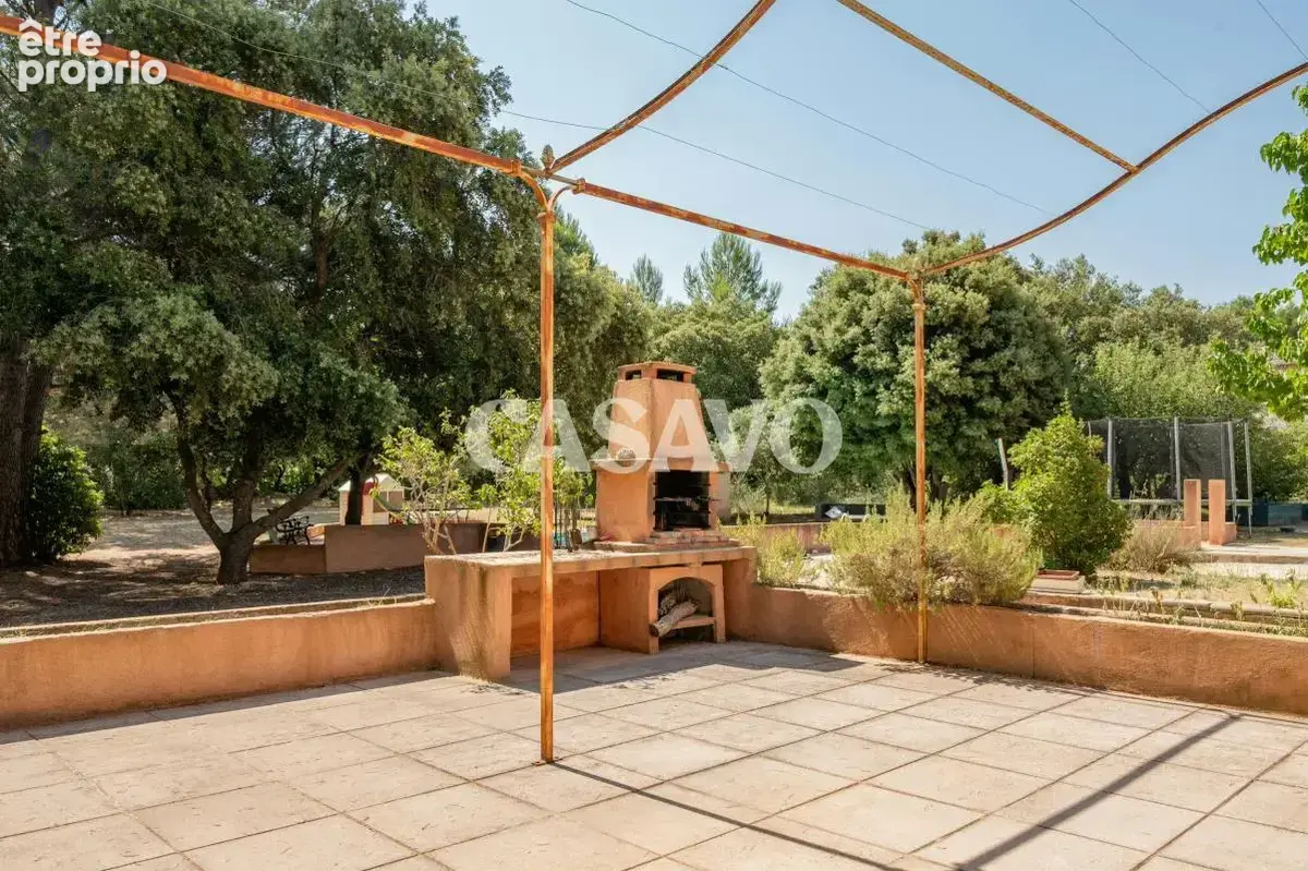 Vente Maison 8 pièces de 236m² - 13760 Saint-Cannat - photo 7
