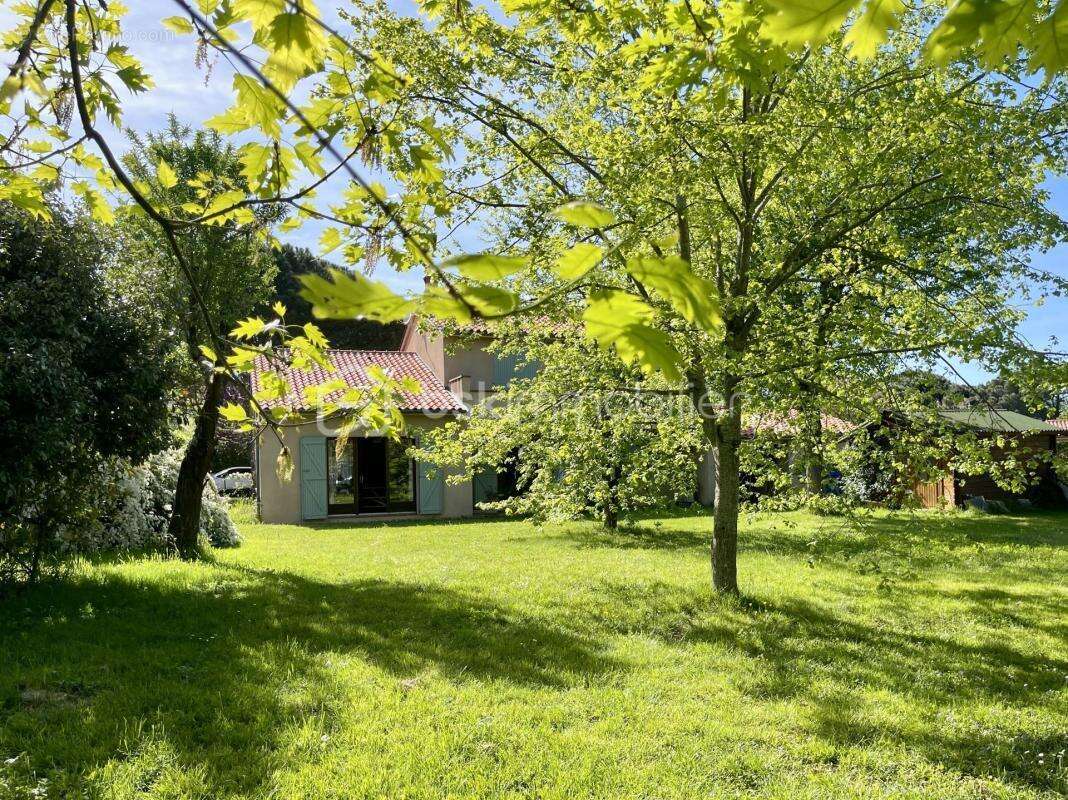 Maison à SAINT-ORENS-DE-GAMEVILLE