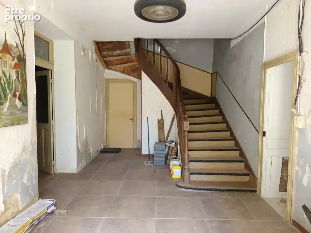 Propriete de charme de 26 pieces sur un terrain de 15000 m² - photo 13