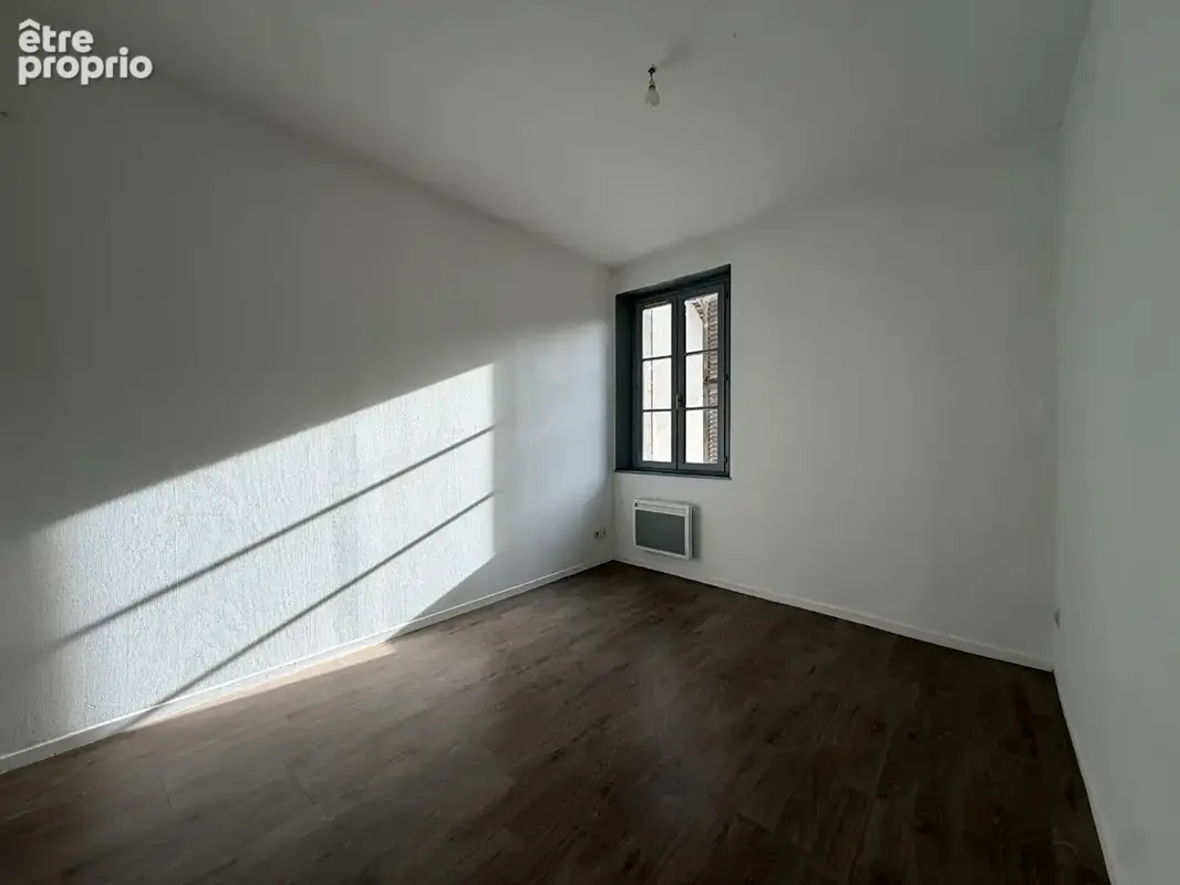 Appartement t2 centre pont de beauvoisin - photo 5