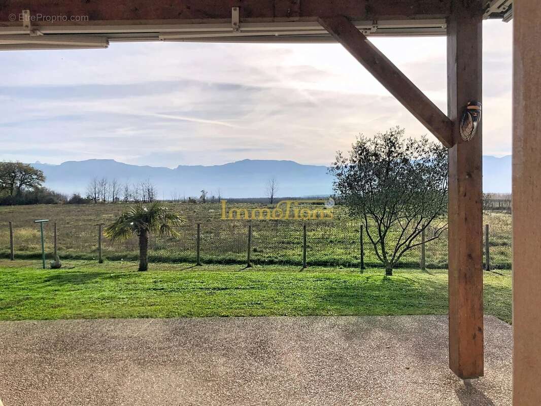 Maison à SAINT-HILAIRE-DU-ROSIER