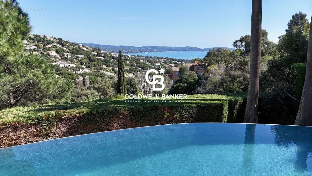 Maison à CAVALAIRE-SUR-MER