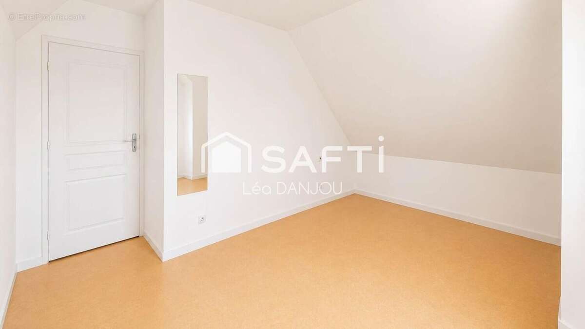 Photo 9 - Maison à SAINT-CONTEST