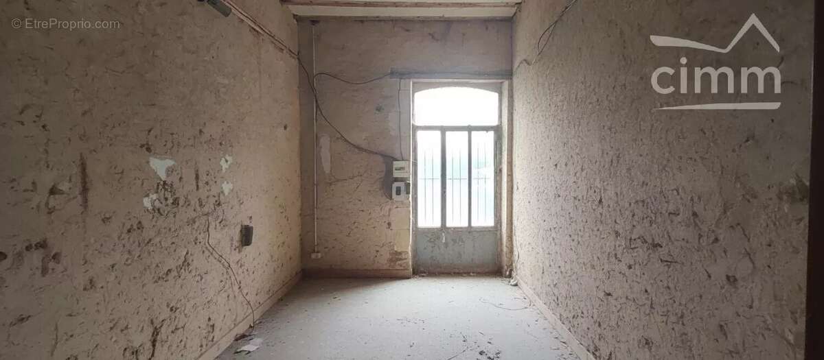 Appartement à LAVENAY