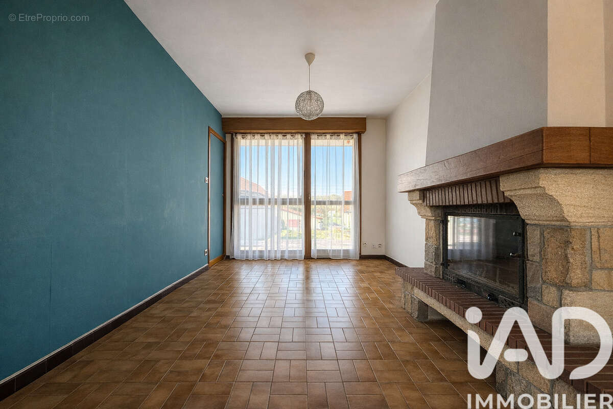 Photo 5 - Maison à ESQUERDES