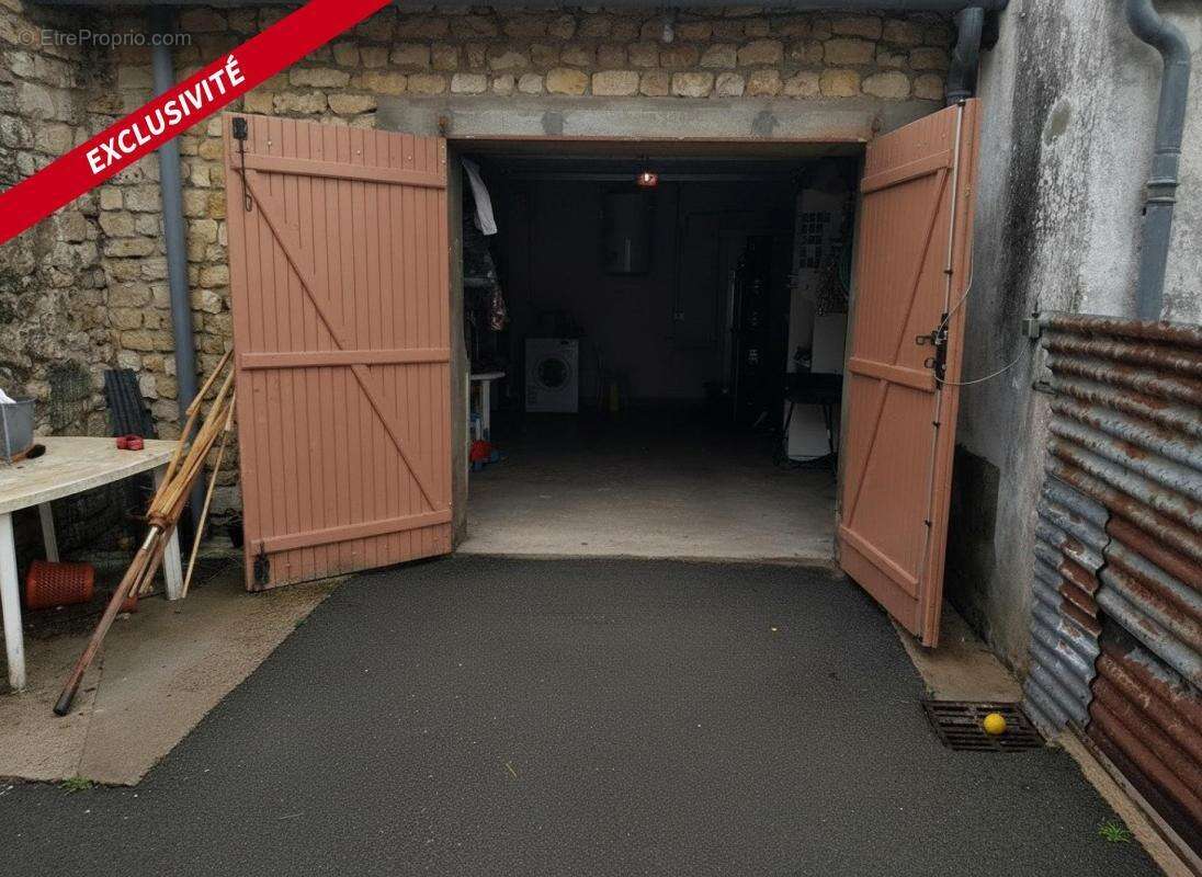Appartement à CHAMPAGNOLLES