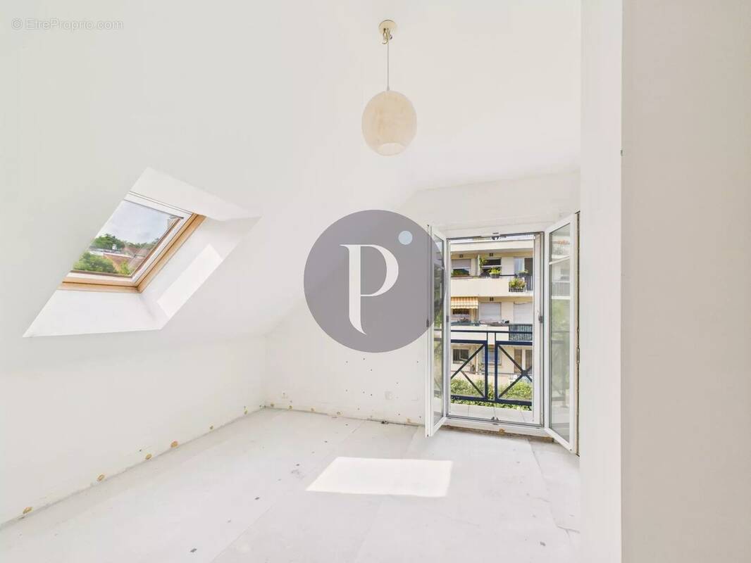 Maison à LE PLESSIS-ROBINSON