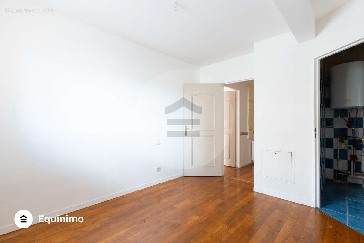 Appartement 5 pièces de 125 m2 avec 2 balcons et box   Avenue du Maréchal Juin - photo 11