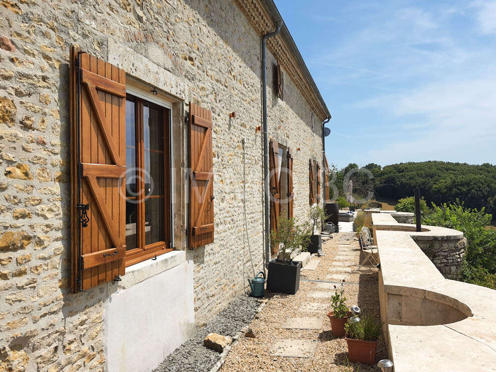 Maison à CHARROUX