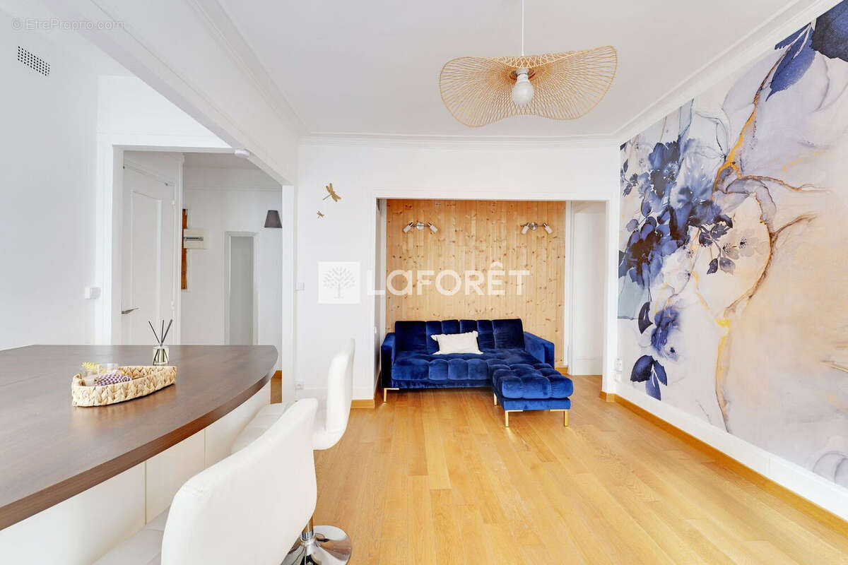 Appartement à PARIS-12E