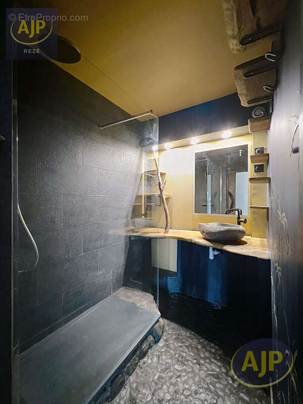 Appartement à REZE