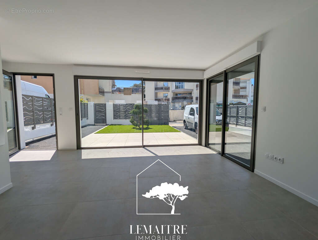 Maison à LES MATHES