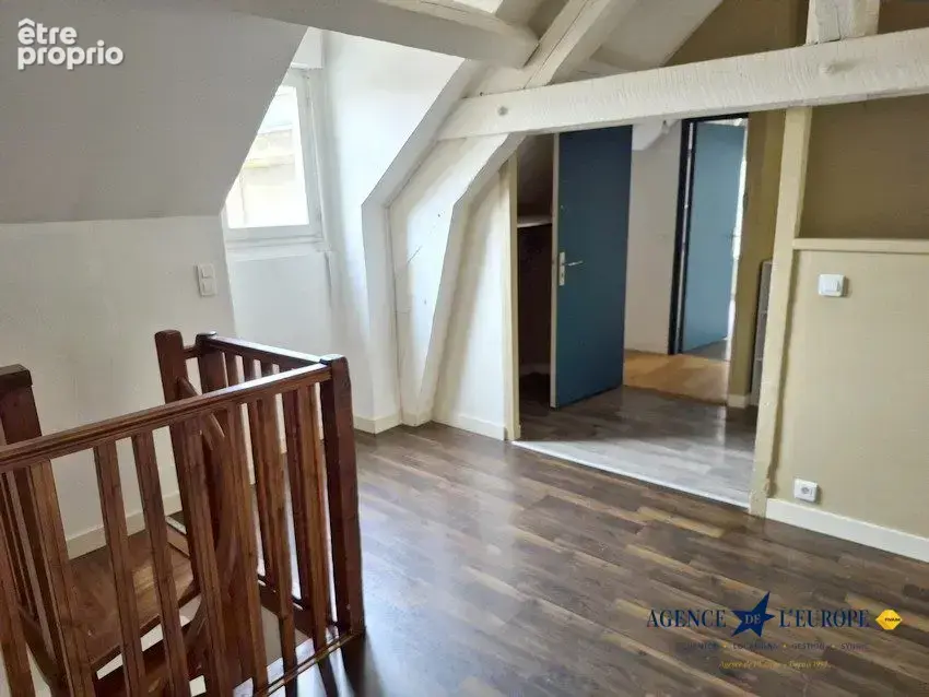 Appartement 94 m² à Vichy  - photo 2