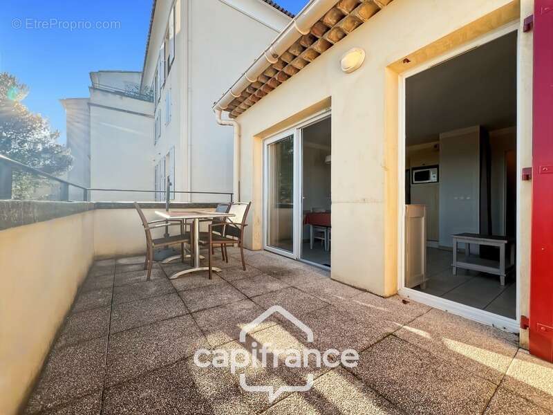 Appartement à MALLEMORT