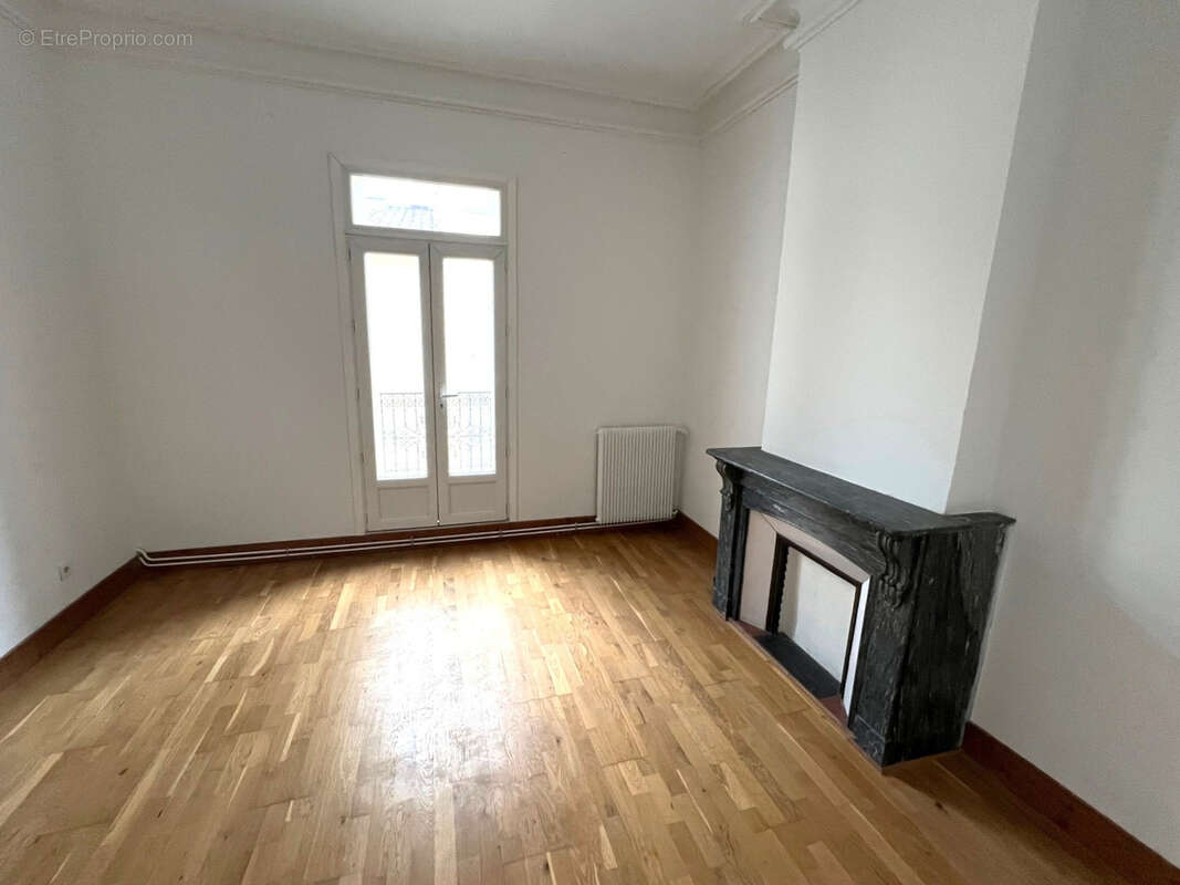 Appartement à BEZIERS