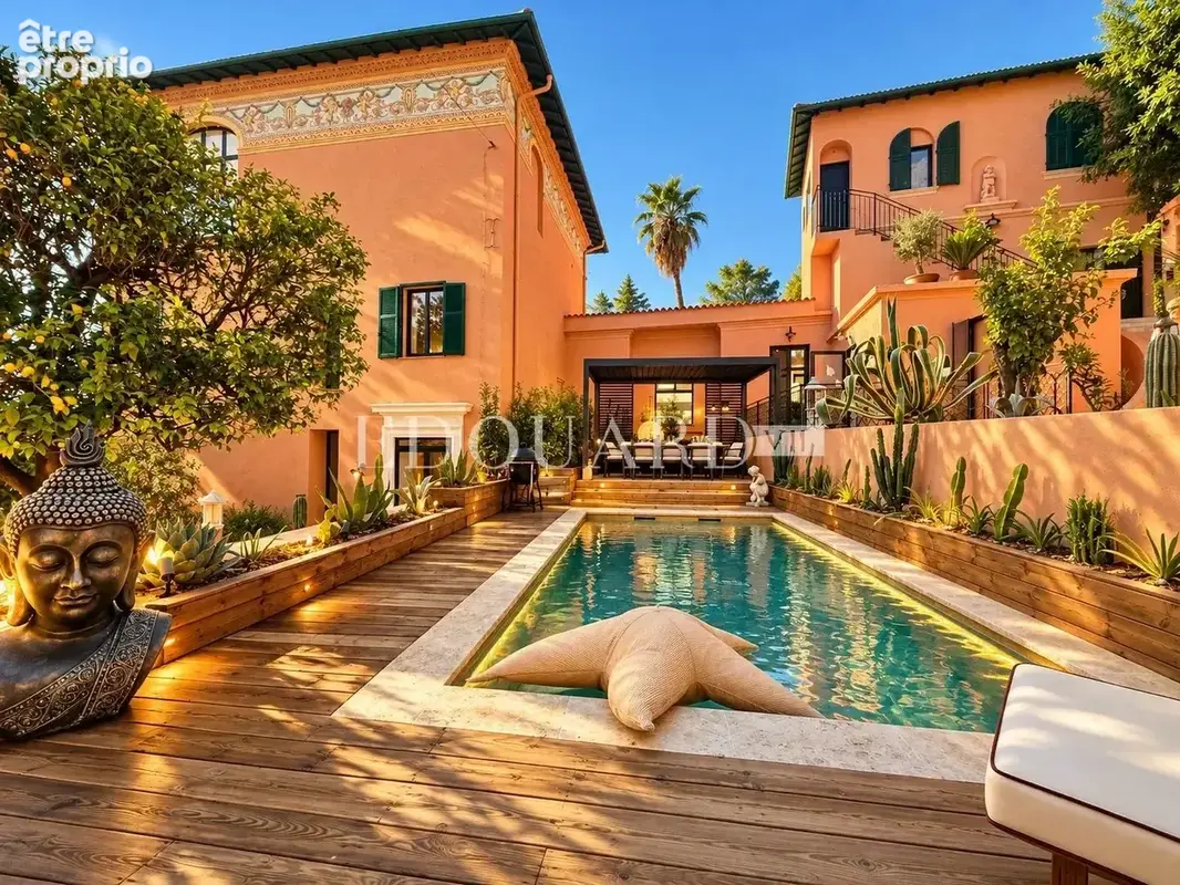 Demeure d’exception avec jardin, piscine, jacuzzi et panorama extraordinaire sur la baie de Menton - photo 1