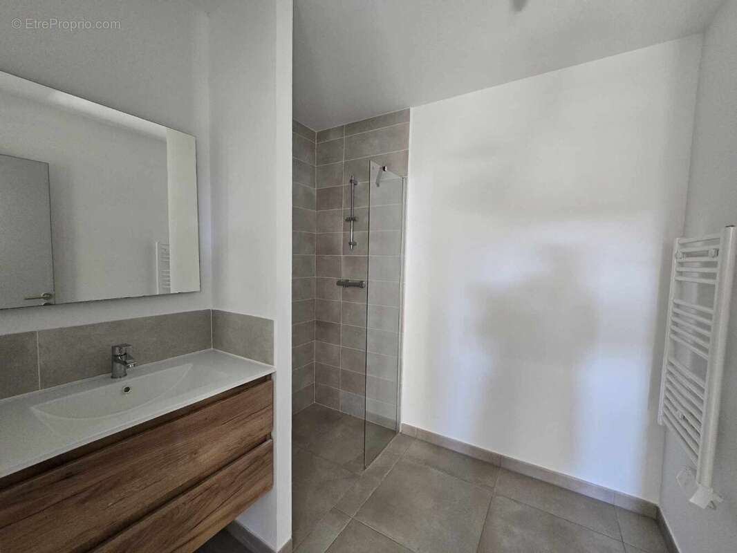 Appartement à SERIGNAN