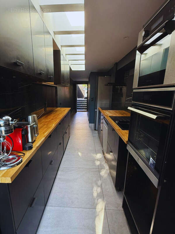 Maison à L&#039;HAY-LES-ROSES