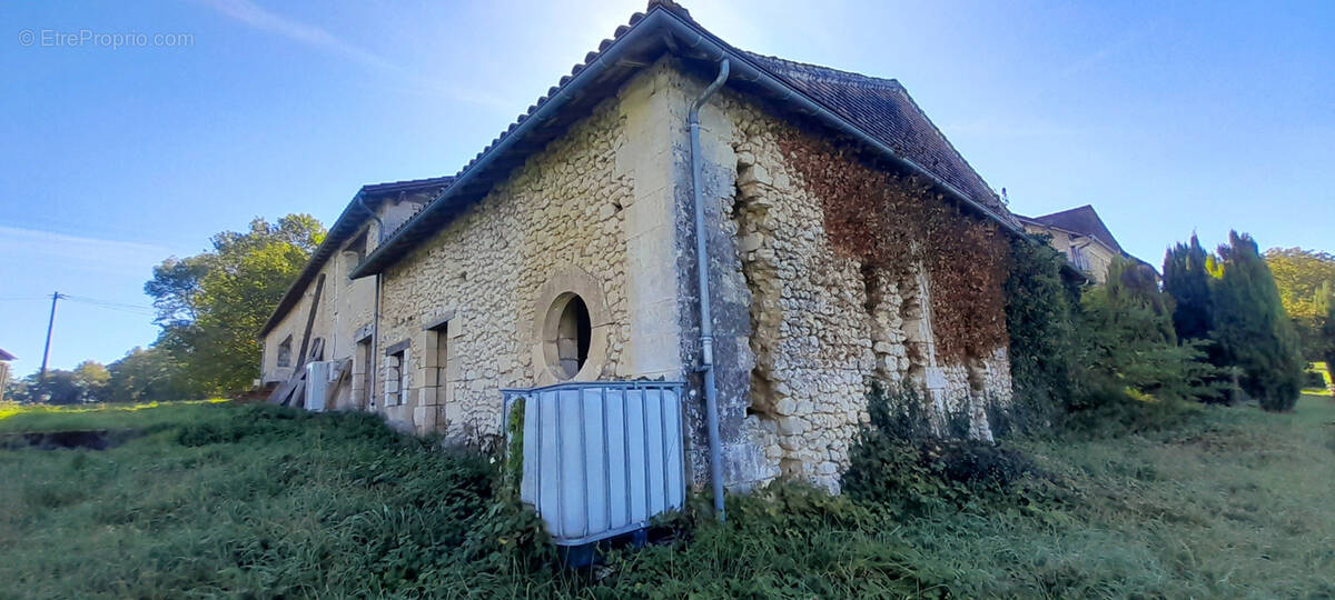 Maison à TOCANE-SAINT-APRE