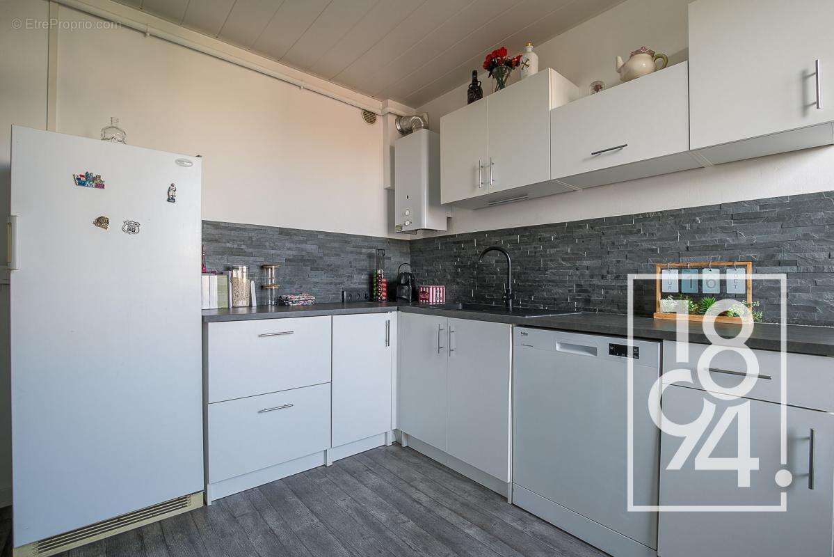 Appartement à MARSEILLE-10E