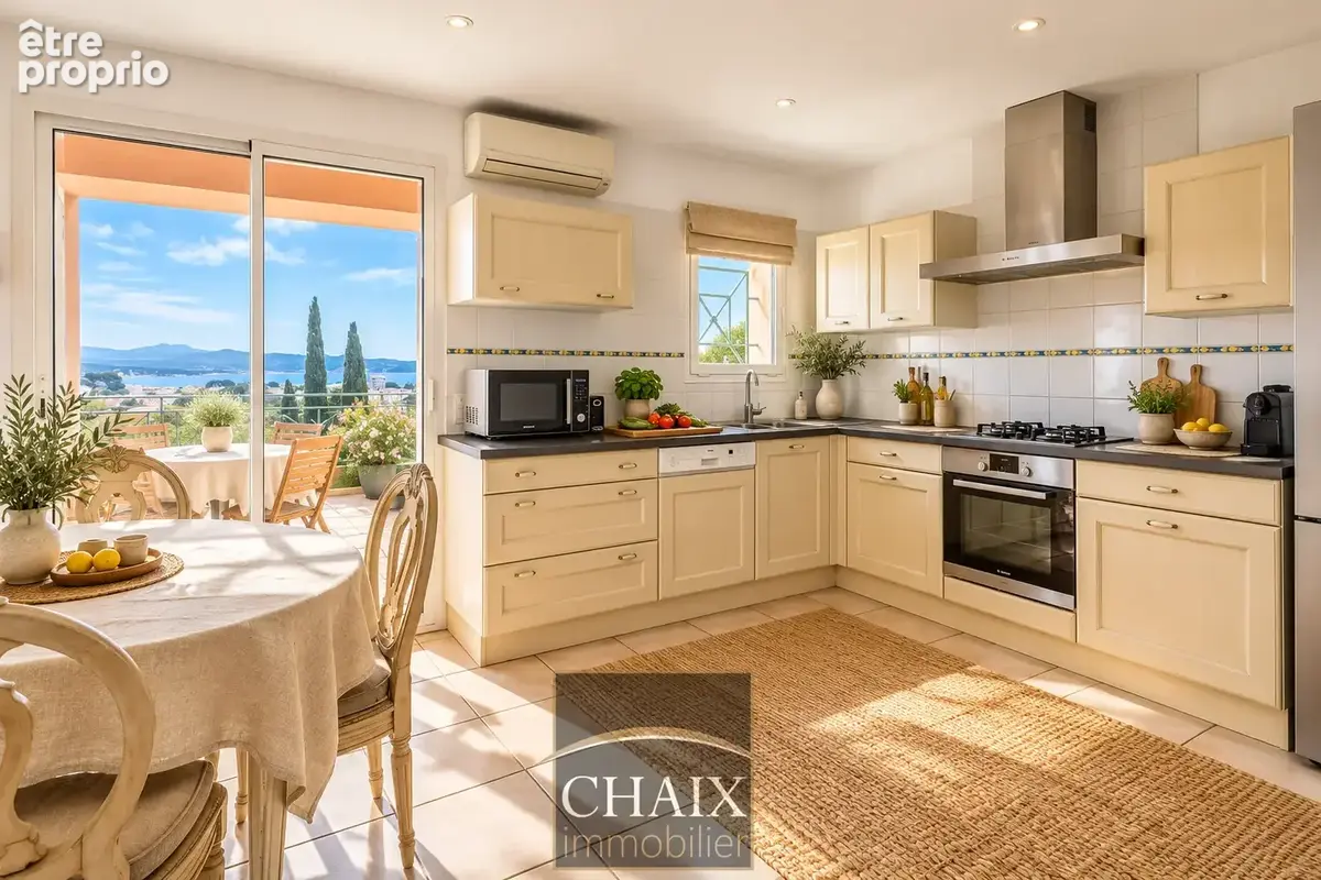 La ciotat   villa de caractère avec vue mer, piscine et jardin paysager   aux portes du parc national des cala - photo 6
