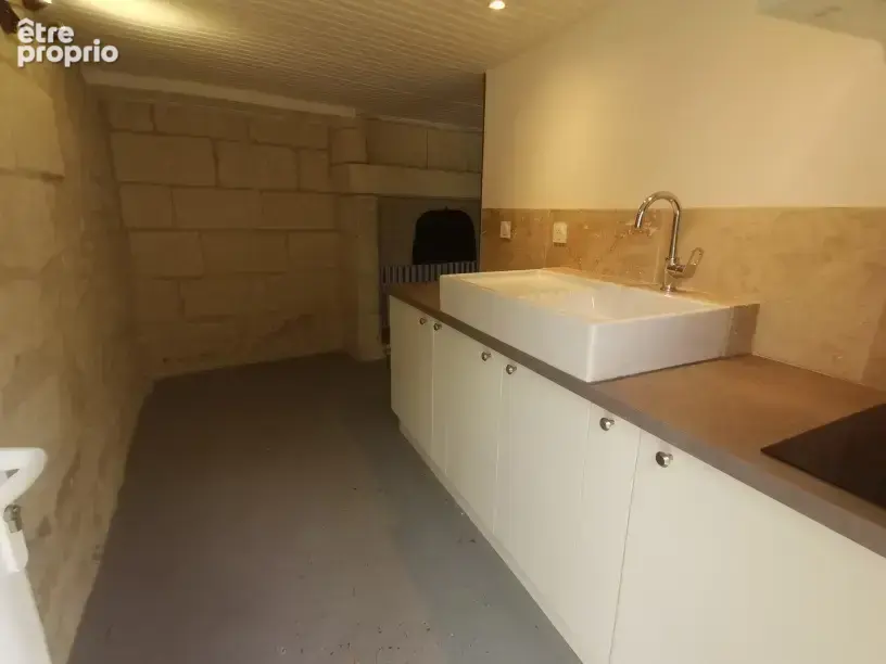 Charmante Maison Familiale avec Piscine et Maison d'Amis sur un Vaste Terrain - photo 10